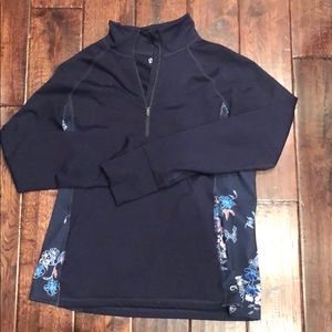 Gap fit longsleeve shirt